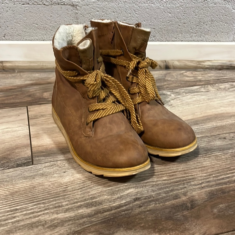 Size 9 fall boots